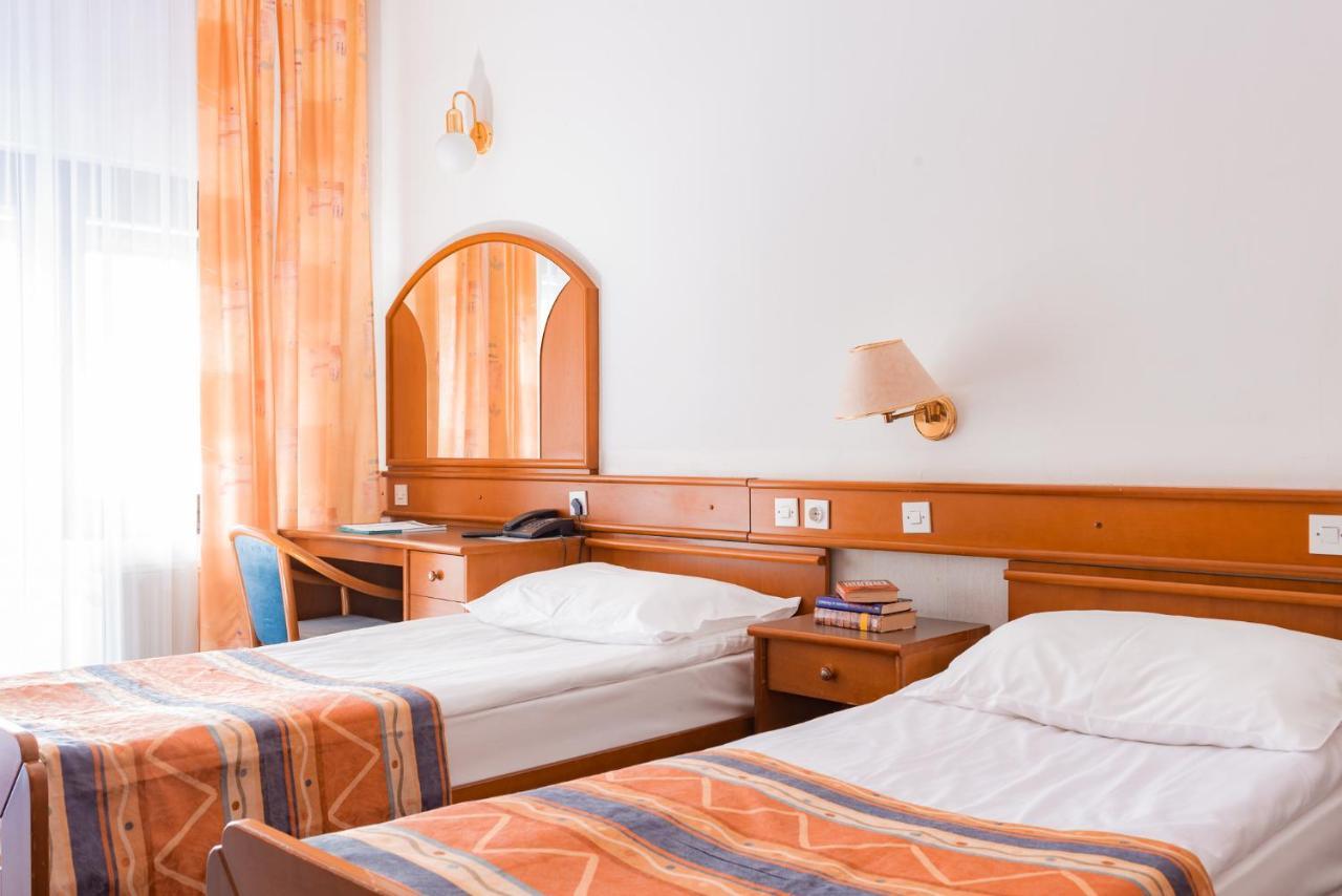 Hotel Smarjeta - Terme Krka Smarjeske Toplice Eksteriør bilde